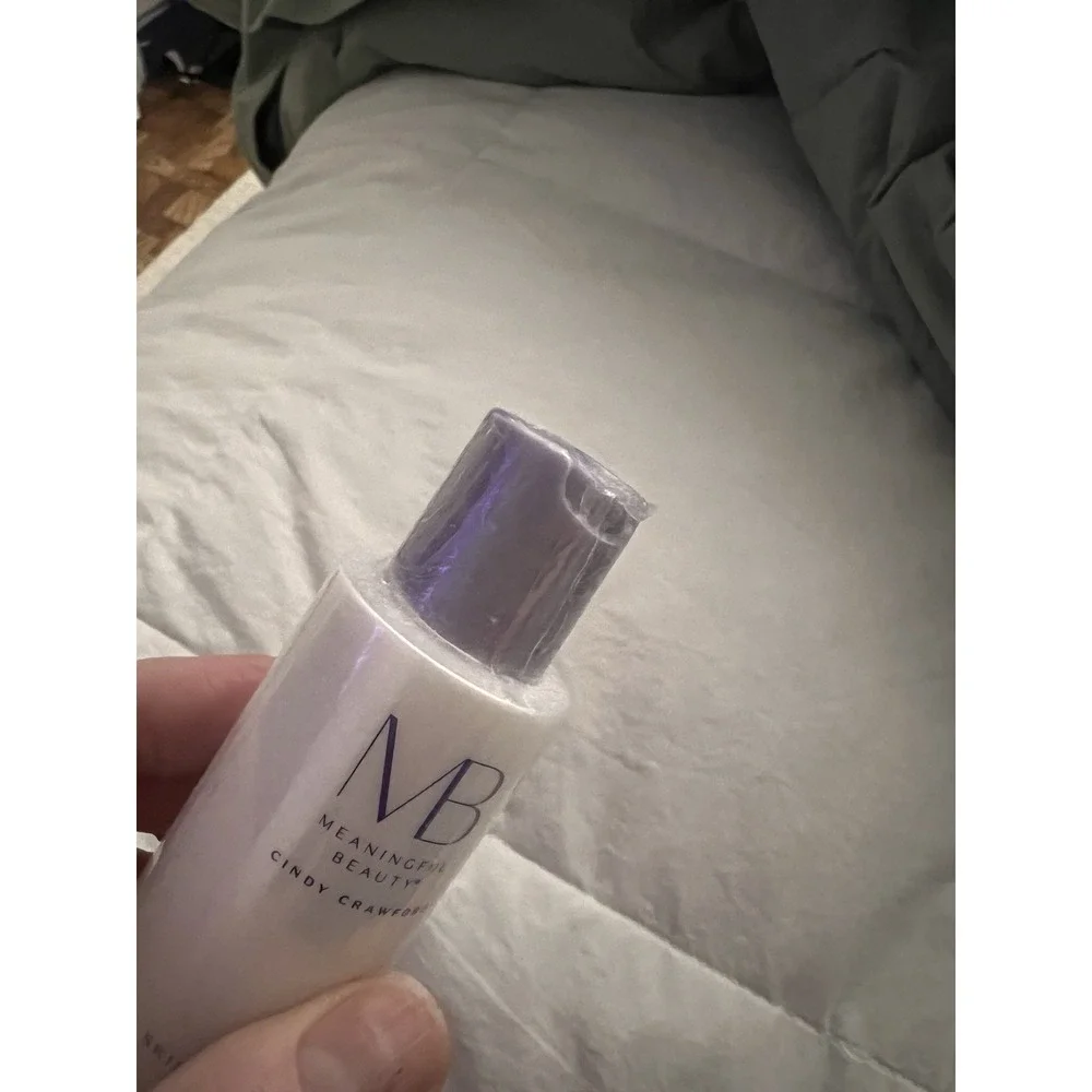 MB Meaningful Beauty Skin‎ Softening Cleanser Travel Size 60ml/2oz - SEALED